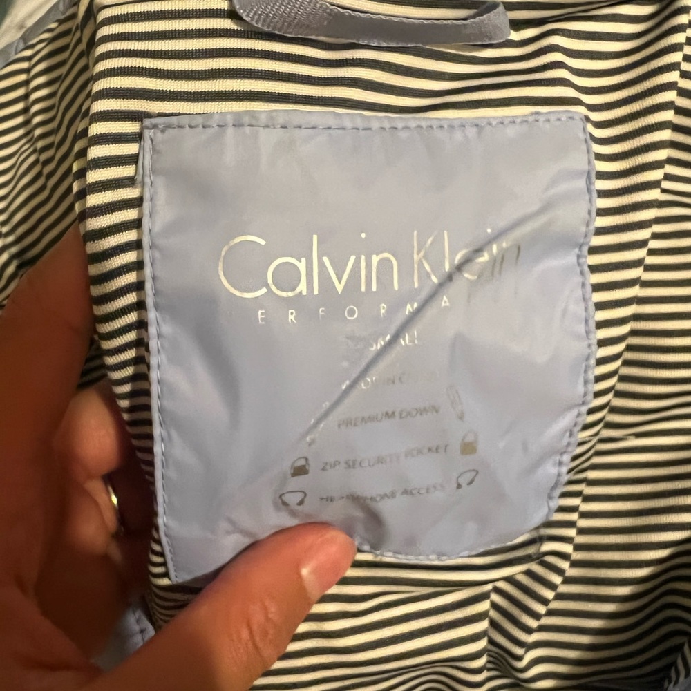 Calvin Klein Performance Puff Jacket - Picture 5 of 5